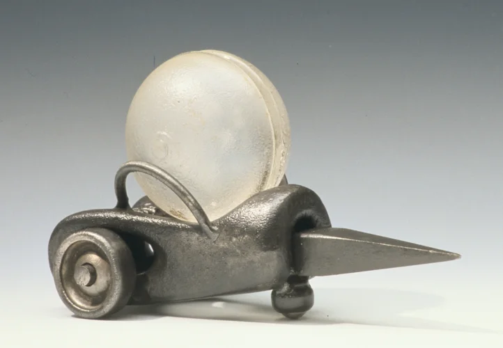 Scout, Metal and Glass, 4 x 6 x 4 inch, 2002